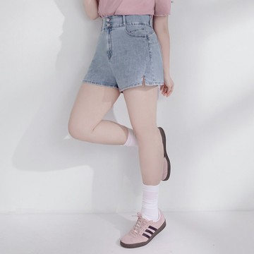 【PolyLulu】 極致收腰開衩秒瘦牛仔短褲 中大尺碼褲子