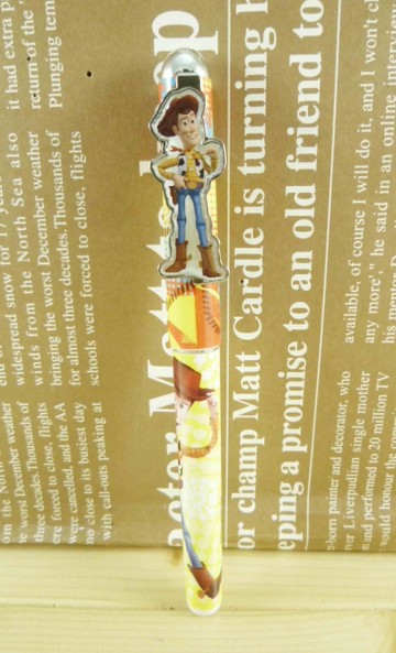 【震撼精品百貨】Metacolle 玩具總動員-原子筆/中性筆-胡迪圖案-黃色