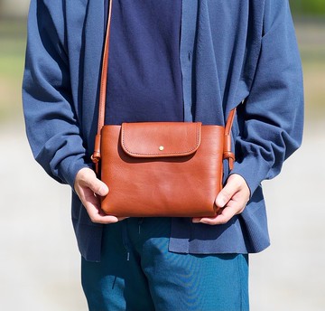 Sacoche 單肩包 斜挎包 單肩包 皮革 意大利皮革 皮革