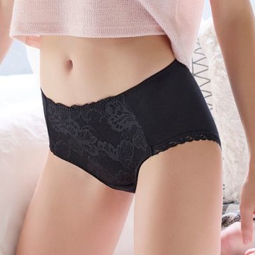 華歌爾-石墨烯 M-3L蕾絲中腰三角夜間生理褲(曜石黑)NS2528BL