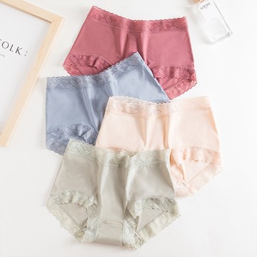 輕薄透氣冰絲無痕內褲 M 隨機色(老闆不賣了!! )
