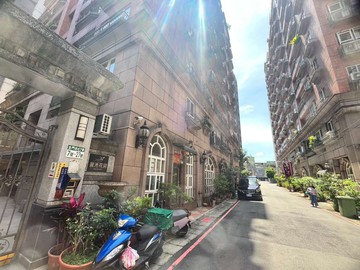 麗池花園主流兩房平面車位｜新北市板橋區金門街