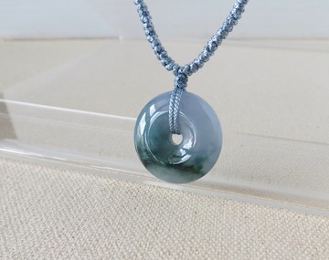 本命年【歲歲平安】冰紫飄花平安扣翡翠絲光編織項鍊*SA46*招財