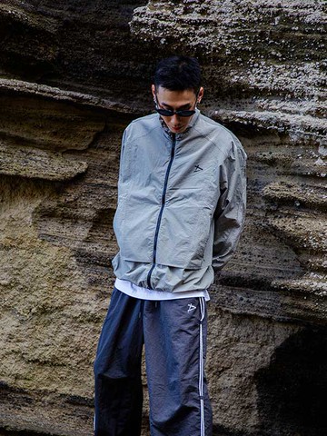 Fliament Zip-up Windbreak Jacket [Grey]