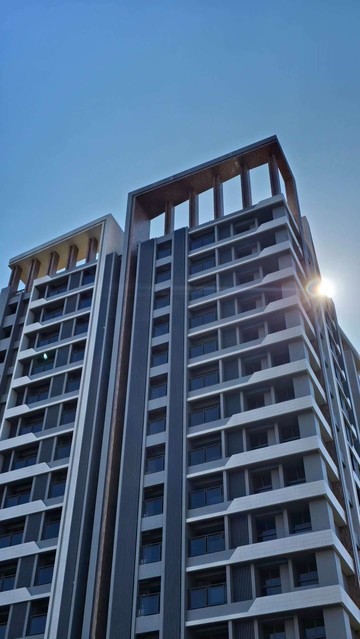 新光特區.昕光之櫻.面中庭.室內25坪.三房平車｜台中市太平區環中東路三段