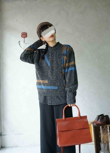 尋寶古著-深灰幾何色塊寬鬆復古毛衣
