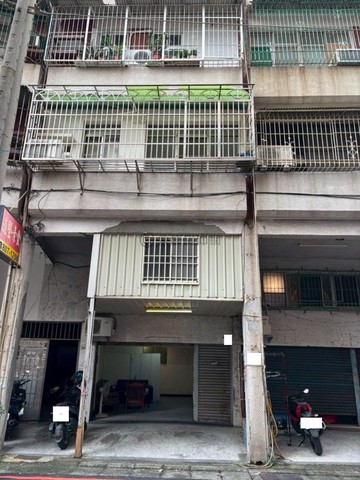 小港二苓.漢民商圈臨路面寬公寓1樓+夾層｜高雄市小港區義興街