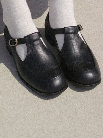 T strap Loafer_Black
