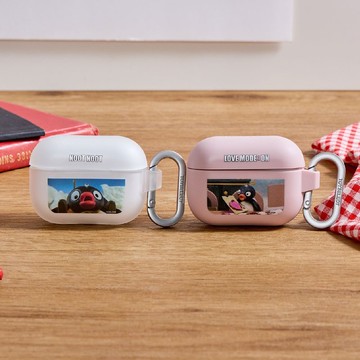 PINGU開啟戀愛模式強悍防摔AirPods保護套