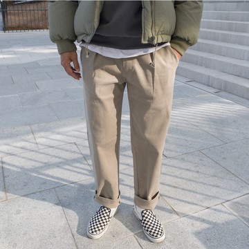 正韓秋冬蜜桃絨打摺修飾休閒褲 4色 YUPPIE 現貨出清