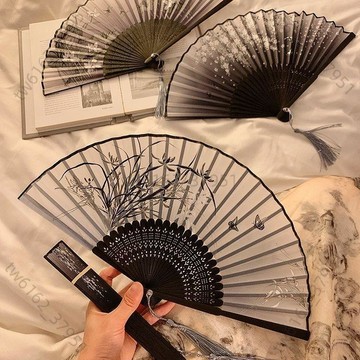 【免運 臺灣有貨】中國風摺疊小扇子隨身攜帶古風漢服古裝舞蹈新中式夏天黑色竹扇女