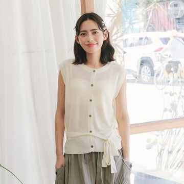 【Dailo】側腰綁帶開襟式無袖針織背心 藍 杏 黃 (魅力商品)