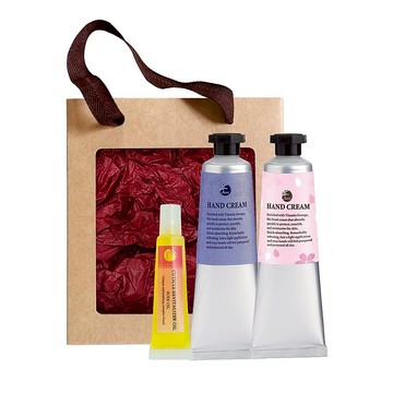【禮盒】柔嫩手部保養三件禮盒組(護手霜/指緣油)