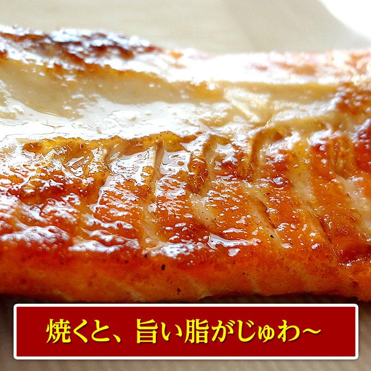 紅鮭 紅サケ ハラス ハラミ  1.5kg(500g×3)  送料無料 お取り寄せ グルメ 鮭 ギフト 北海道加工 内祝 魚 お取り寄せグルメ ご飯のお供