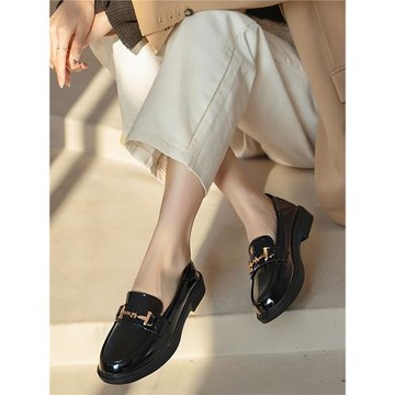 大碼女鞋41到43單鞋漆皮樂福鞋2025新款黑色一腳蹬小皮鞋女英倫44