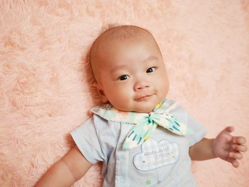 嬰兒口水巾【水手服領結】﹝幾何方塊藍﹞