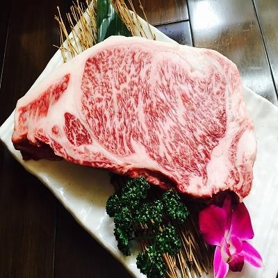 サーロイン メス牛 ブロック 1kg 焼肉 お肉 精肉 国産 牛肉 黒毛和牛 A4 ランク 1キロ 高級 ギフト 2023  お取り寄せグルメ