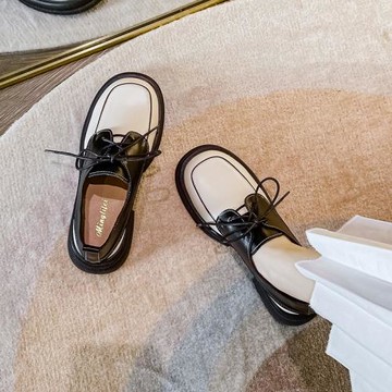 粗跟單鞋英倫風小皮鞋女2024年新款春秋樂福鞋瑪麗珍大碼鞋41-43