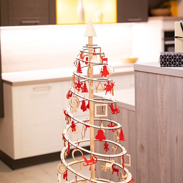 Spira 大型橢圓木質聖誕樹 138 公分