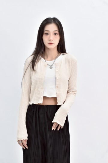 (S) coming j 木耳邊杏色罩衫