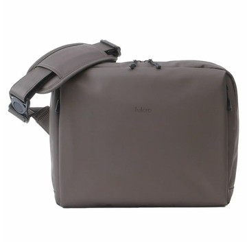 fulcro 耐水Explorer 系列 簡約隨身包 fia-3013-CBR  可可棕  34 x 27 x 9cm
