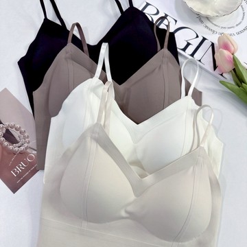 細肩無痕舒適固定杯小可愛 內衣 百搭小可愛 乳膠 固定杯 內搭 可調式肩帶 台灣賣家 快速出貨 23756