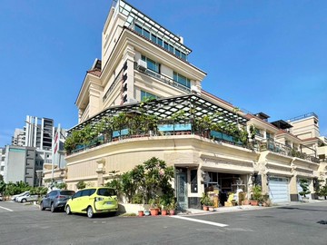 鳳東捷運｜大地坪三角窗｜臨路電梯雙車墅｜高雄市鳳山區環河東街