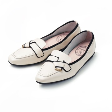 我的旅行日記  簡約扭結羊皮平底樂福鞋 復古白 (502927)