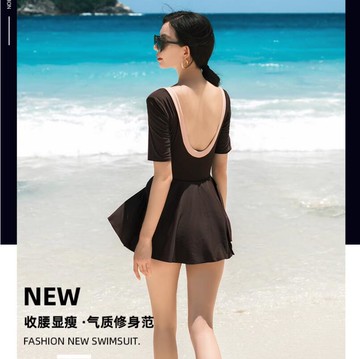 連體泳衣女夏季裙式遮肚顯瘦平角水上樂園遊泳衣【繁星小鎮】