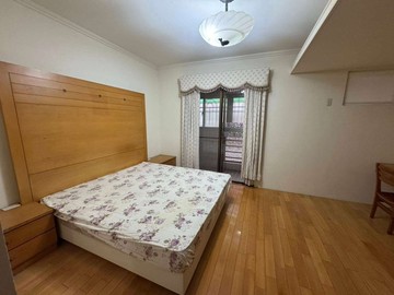 龍潭紅花綠墅｜四房｜室內雙車庫｜開價1298 萬｜桃園市龍潭區富華街三林段