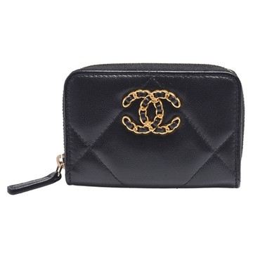 CHANEL香奈兒 19系列經典金屬雙C LOGO菱格紋小羊皮拉鍊零錢包(黑)
