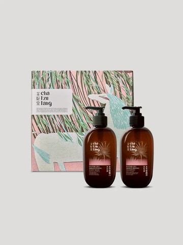 【茶籽堂】胭脂馬年度版畫 水芙蓉植萃雙入禮盒＿水芙蓉洗髮露330mL＋水芙蓉沐浴露330mL