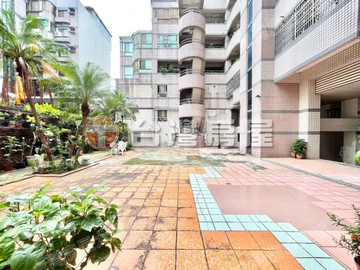 大降價！雙學區華廈＋車位，小家庭必看！｜台中市豐原區育英路