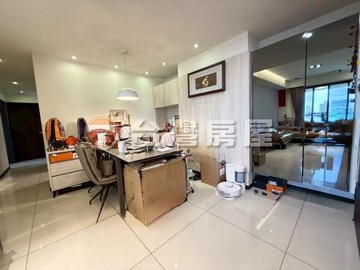 慕光面公園景觀三房車 民族路文化商圈交流道復旦國小｜桃園市平鎮區環南路