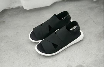 FINDSENSE MD 日系 時尚 潮 男女情侶款 鬆緊帶 露趾 黑白色 羅馬涼鞋 休閒鞋 沙灘涼鞋