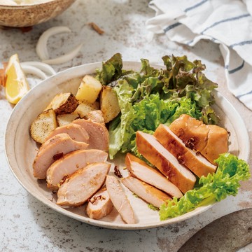 【台畜】胡桃木香燻雞胸肉 160g 煙燻雞胸 低脂高蛋白 健身餐 即食雞胸 便利調理 冷凍食品