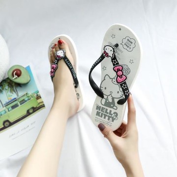 凱蒂貓新款女夾腳拖鞋 時尚家居防滑平跟休閑夏季海邊沙灘人字拖