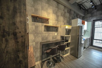 左營鑫高鐵稀有高樓兩房雙衛附車位｜高雄市左營區重平路