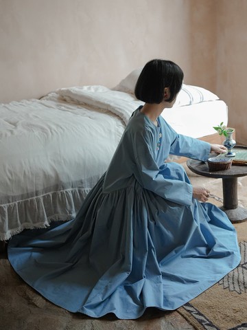 藍色 蓬蓬大裙襬藍風鈴洋裝 復古寬鬆長款長袖連身裙