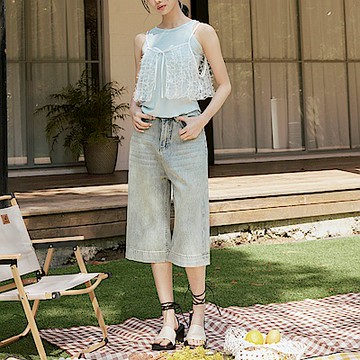 OB嚴選中大尺碼-率性水洗刷色牛仔六分寬褲《BA7748》