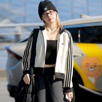 ADIDAS ORIGINALS 米白黑 短版外套 宋雨琦同款 秋冬 保暖 JN0722