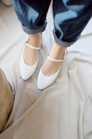 Mary Jane (白) White Low Heels | WL