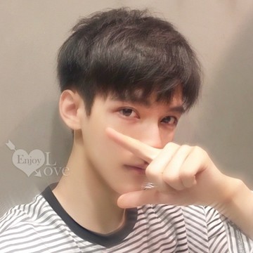 假髮 搭配專區 中性帥氣男女偽正太俐落短直髮假髮﹝黑﹞