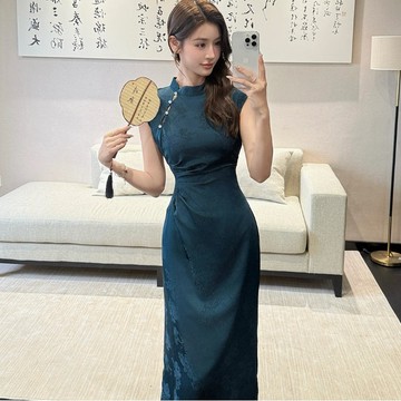 【小歡喜Little Joy】新中式氣質鏤空設計緞面提花改良旗袍 顯瘦顯白連衣裙長裙女