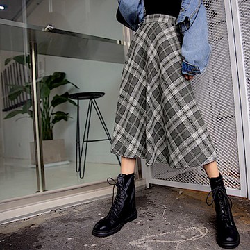 配色格紋後鬆緊內裡傘擺長裙-OB嚴選