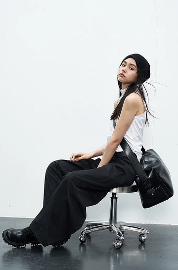 EXTERNALIZE 舒適鬆弛燕尾交叉拼接長褲