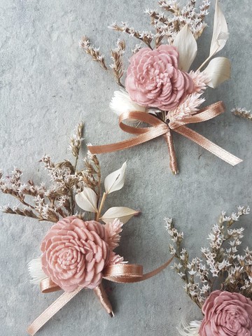 海藏設計│優雅裸色。煙燻粉玫乾燥花胸花 /新娘捧花/客製化