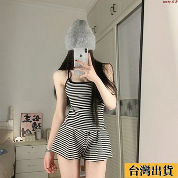 ⚡免運🌸時尚女裝⚡辣妹高級感條紋吊帶睡衣 少女感 帶胸墊睡衣 純欲睡衣 短褲家居服套裝 可外穿 兩件式睡衣 大碼睡衣