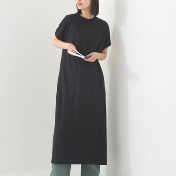 日本 OMNES - 接觸涼感 嫘縈圓領傘狀短袖洋裝-黑