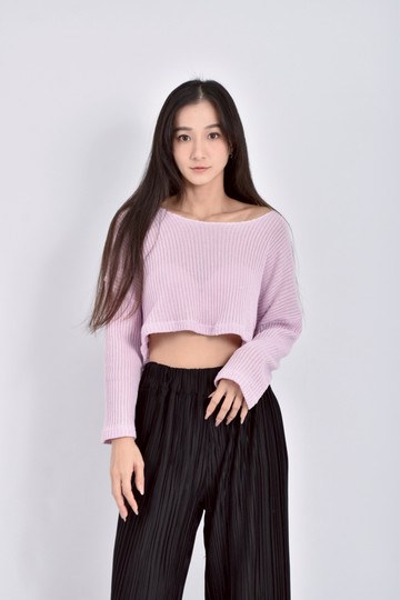 (F) star won質感修身短版針織透膚長袖粉紫色毛衣